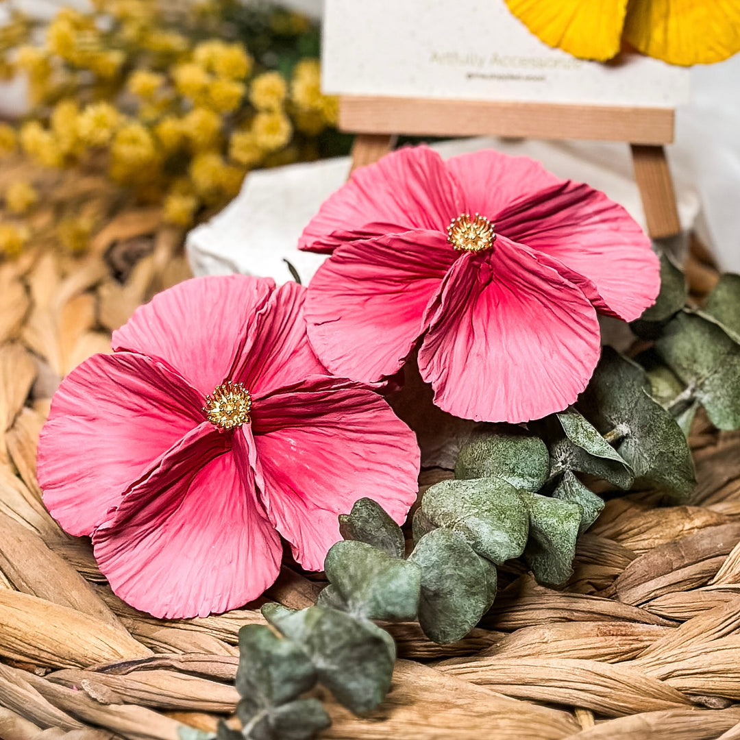 The Dappled Wood's Sabine polymer clay flower earrings in Tulip feature a dark to dusty pink gradient. Bold floral clay earrings and lightweight statement jewelry, perfect for Easter celebrations or garden parties.